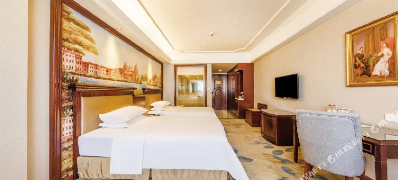 维也纳酒店(广州花都狮岭皮革城店)图片