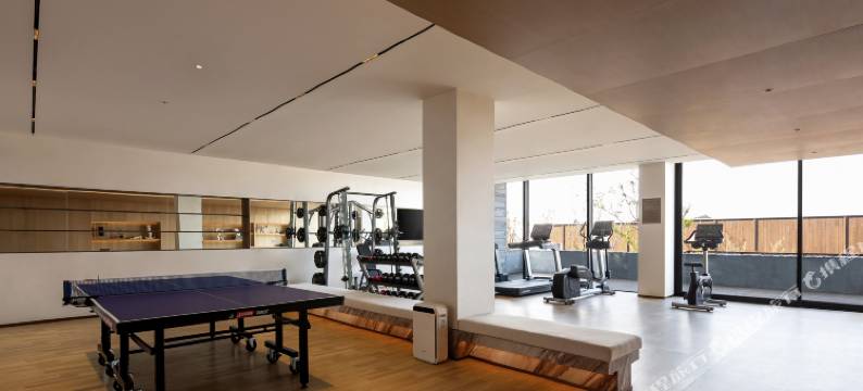 观湖温汤度假酒店图片