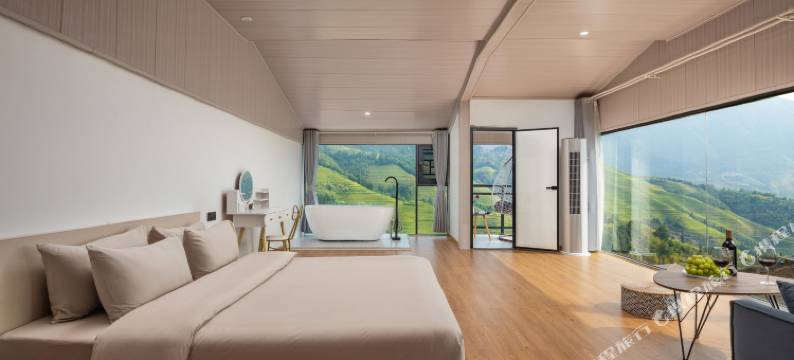 龙脊梯田畔山渡全景民宿(西山韶乐千层天梯观景台店)图片