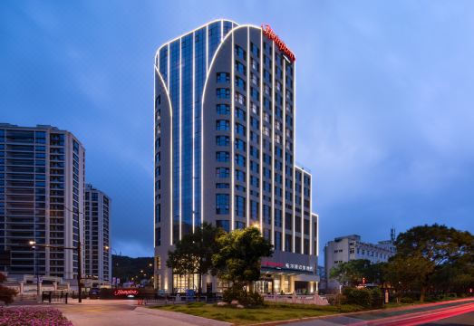 舟山岱山希尔顿欢朋酒店外景图