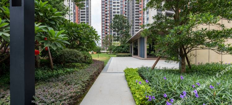 臻品公寓(瀚康首府店)图片