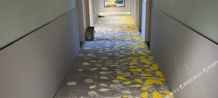 速8精选酒店(连云港高铁站美食步行街店)图片