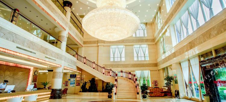 禄劝恒亚大酒店图片