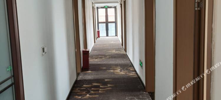 当雄宏远大酒店图片