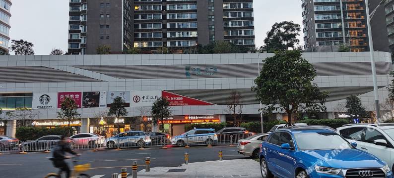 深圳市南山安娜青旅图片