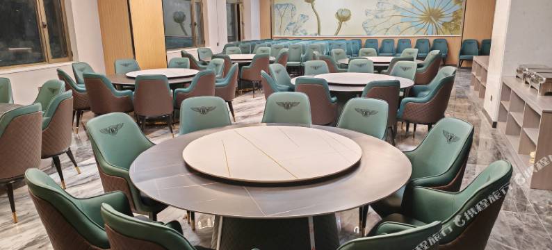 鼎耀酒店(西宁火车高铁站新千国际广场店)图片