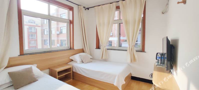 鸽子窝公园旅馆(碧螺塔公园店)图片