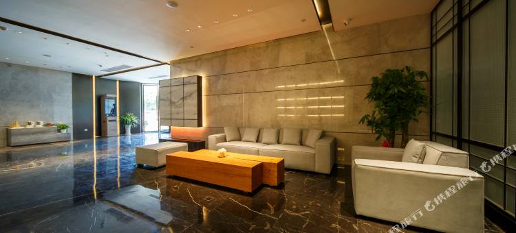 沃尔顿铂雅云境酒店(赣州市政中心万象城店)图片