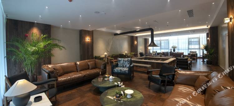 马尔康弥久希卡酒店图片