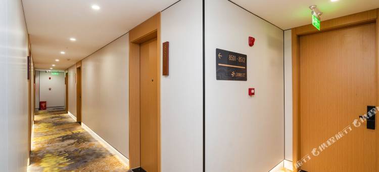 云绯酒店(金牛万达梁家巷地铁站店)图片