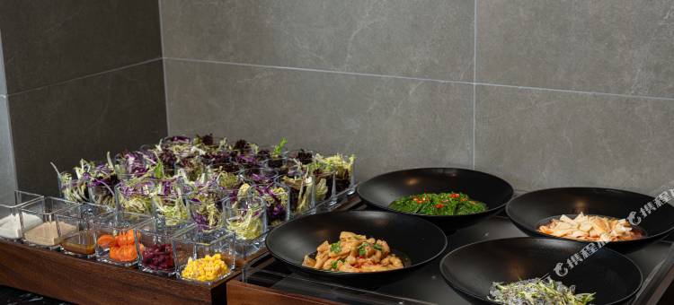 慈溪杭州湾新区吉利吉好商业广场亚朵酒店图片