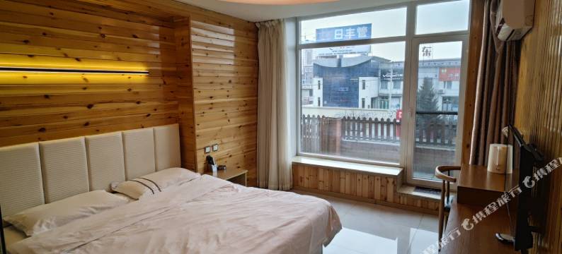 敦化魔方情景酒店图片