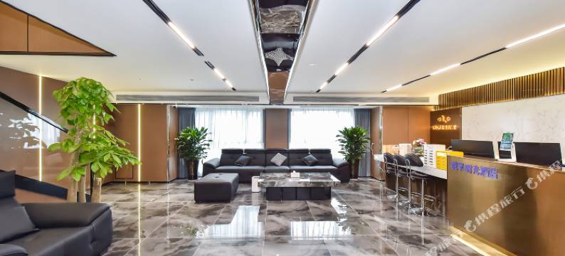 悦享时光酒店(贵阳北站店)图片