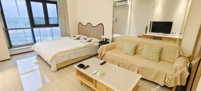 小雏菊云端公寓(淄博银泰城店)图片