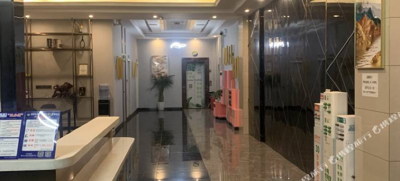 咸宁城市精品酒店(咸宁火车站店)图片