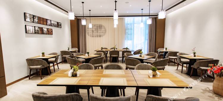 如家精选酒店(海口龙湖天街高铁东站店)图片