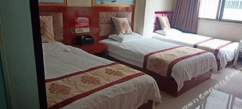 镇坪喜悦酒店图片