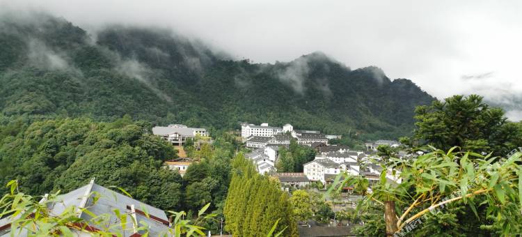 三清山金沙湾假日酒店(东部金沙索道店)图片