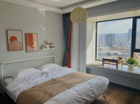 云河居公寓(南昌路分店)