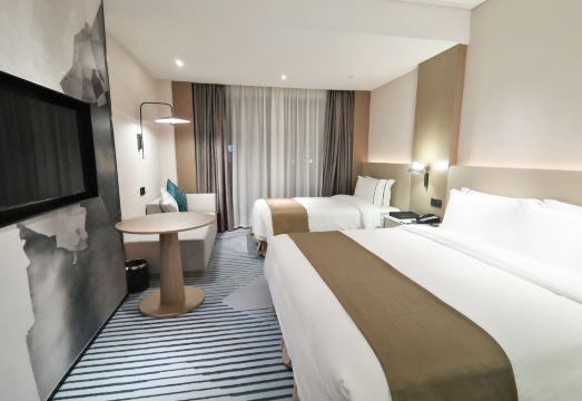 Shenzhen Dejin Exhibition International HotelHotel Overview