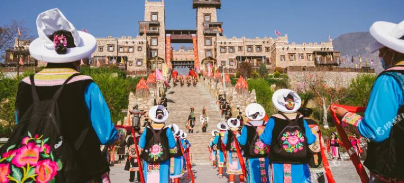 羌逸民宿(茂县坪头羌寨店)图片