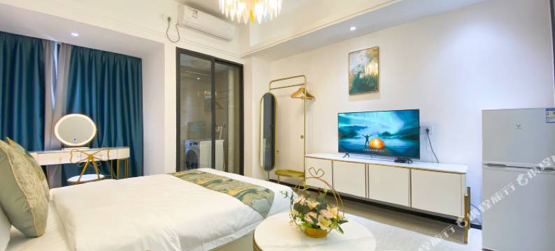 她他会服务公寓(新城东地铁站演艺中心店)图片