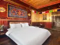 藏式山景大床房