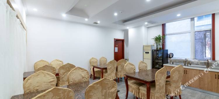 格林豪泰智选酒店(西安大雁塔大唐不夜城小寨地铁站店)图片