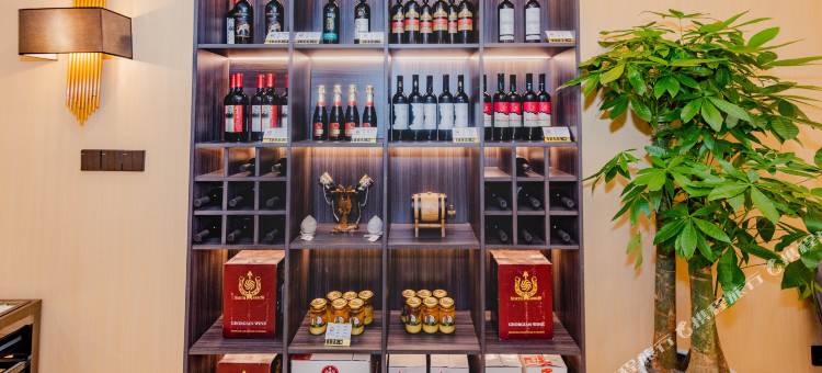 眉山陌尚花开艺术酒店(眉山东站万达店)图片