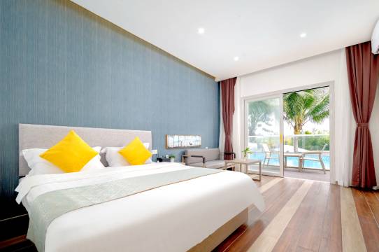 亚龙湾山水云涧精品美宿