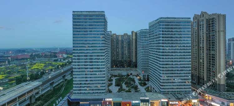 艺龙安云酒店(成都郫县站万达广场店)图片