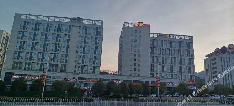 海清宾馆(恩施火车站店)图片