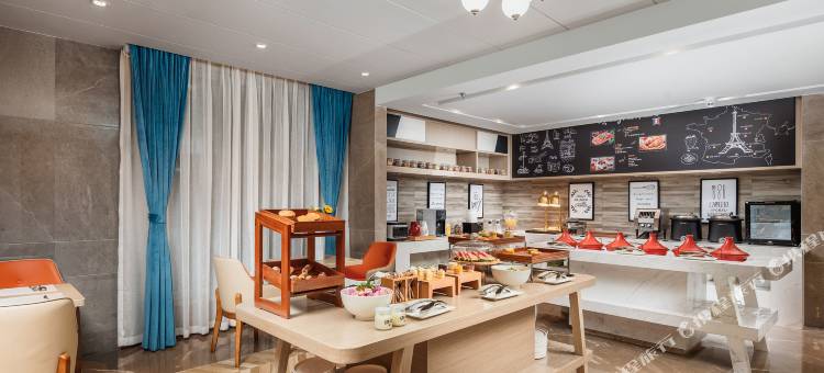 凯里亚德酒店(芒市人民医院广场店)图片