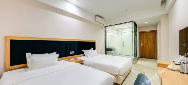 珠海金立洲酒店(拱北口岸轻轨总站店)图片