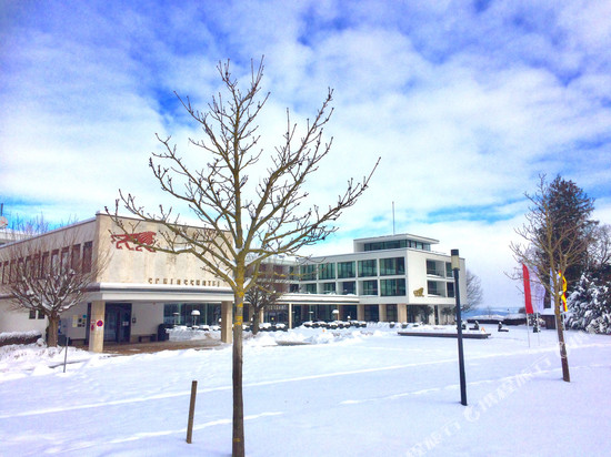 巴特威廉舍赫城堡酒店