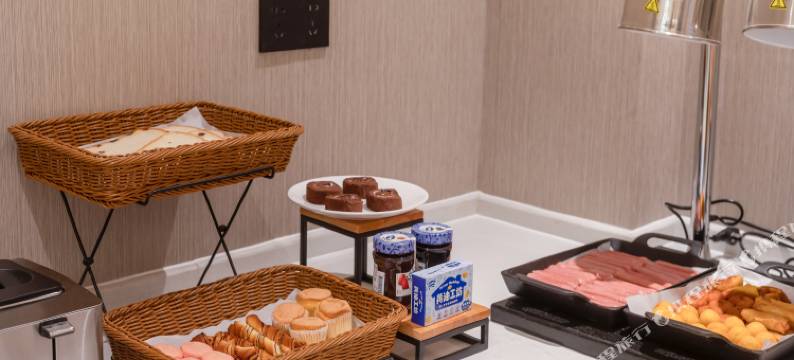 途刻度假酒店(张家港塘桥大润发店)图片