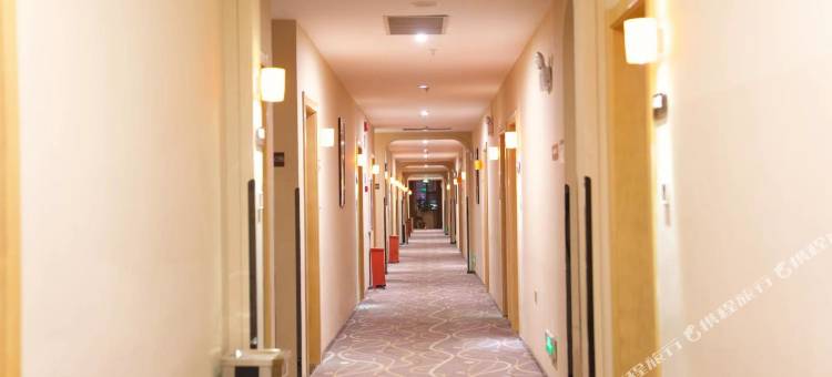 7天优品酒店(昆明高铁南站大学城地铁站店)图片