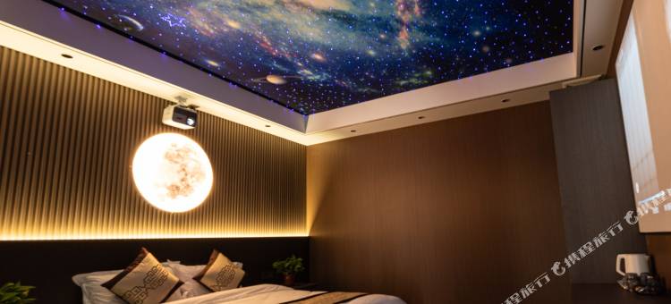 云岩素柏主题酒店(新密银基国际旅游度假区店)图片