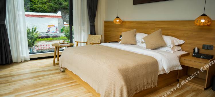 理县霍尔祥康萨民宿图片