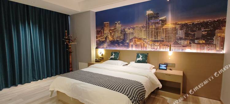 锡林浩特华辉智优酒店图片