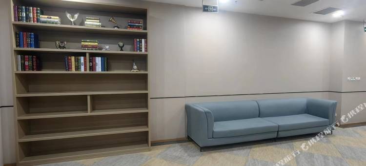 白玉兰酒店(张家口红旗楼冠垣广场店)图片