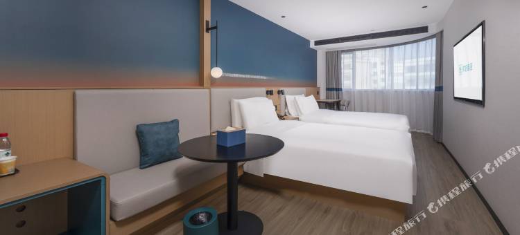 你好酒店(阜阳颍州万达二里井店)图片