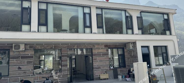 八里沟浅行民宿图片