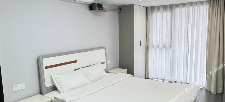 金山溪月民宿(金佛山178环线金山湖店)图片