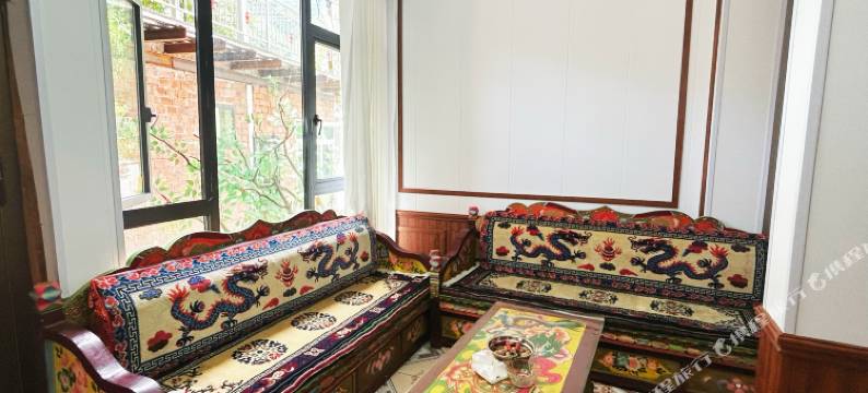 马尔康云上嘉绒民宿图片