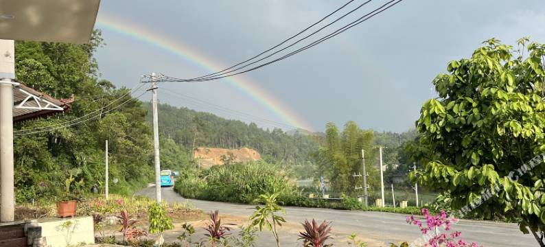 望越居民宿(德天瀑布店)图片