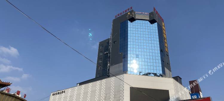 凤求凰主题酒店(新泰不夜城店)图片