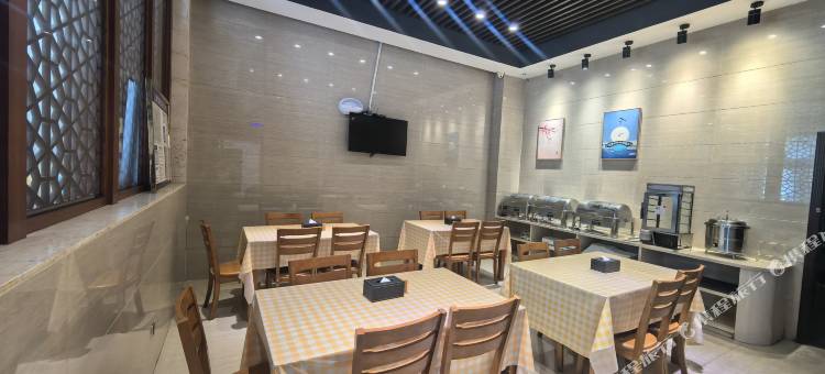 利安酒店(汕头潮南广祥路口峡山客运站店)图片