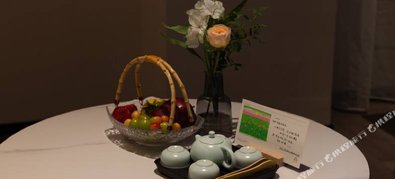 北京三里屯团结湖地铁站亚朵酒店图片