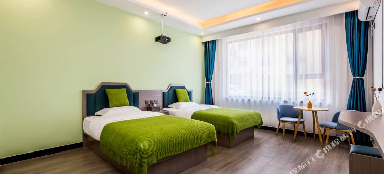 云漫雅居民宿(乌兰布统草原景区店)图片